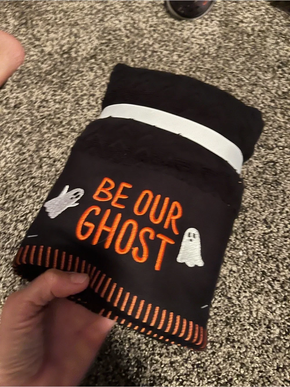 Peri Home ghost hand towels